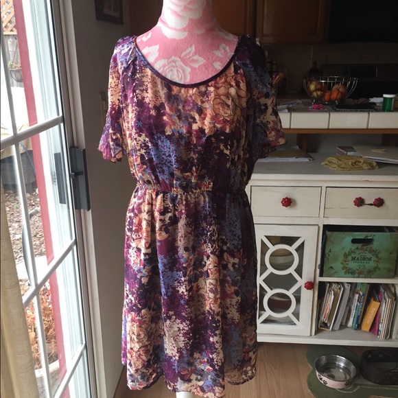 Xhilaration Floral Dress - Picture 1 of 4